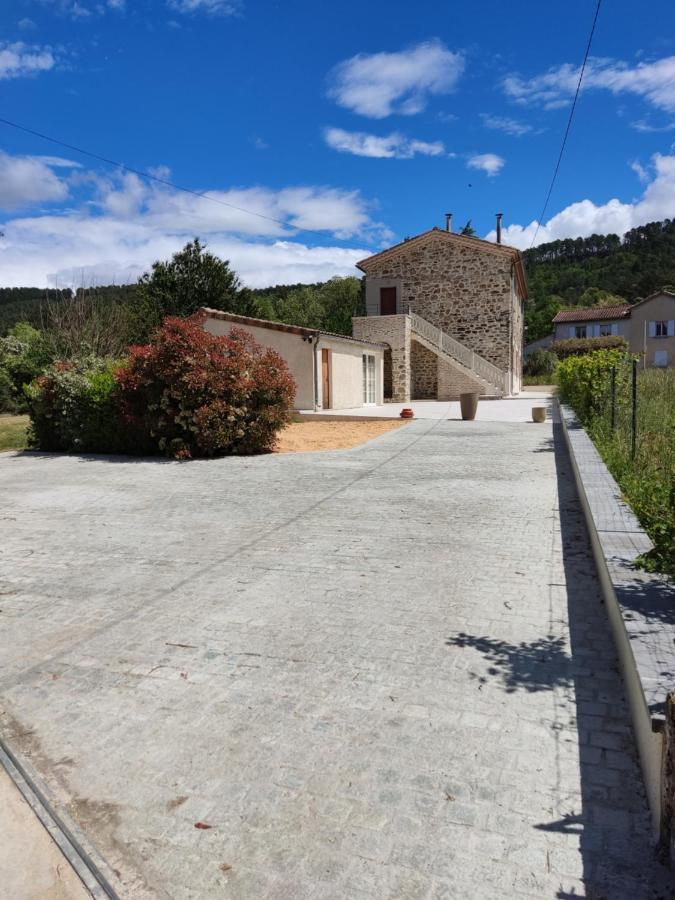 Ardeche Chambres D Hotes Pres De Vallon Pont D Arc Гроспиер Екстериор снимка